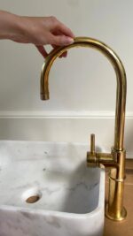 Unlacquered Brass hot and Cold Water Faucet, Kitchen Faucet Mixer, Sin