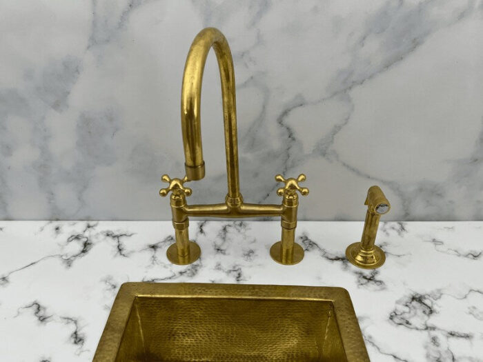 Unlacquered Solid brass faucet , brass faucet , sink faucet , faucet s