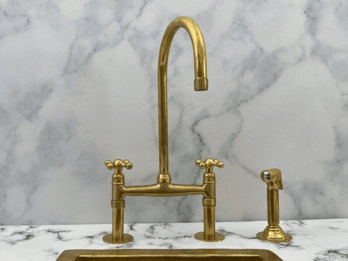 Unlacquered Solid brass faucet , brass faucet , sink faucet , faucet s