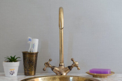 Single Hole Faucet, Antique Brass Bathroom Faucet, Dual Handle Bathroo