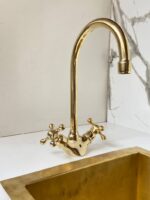 Stylish Single Hole Kitchen Faucet