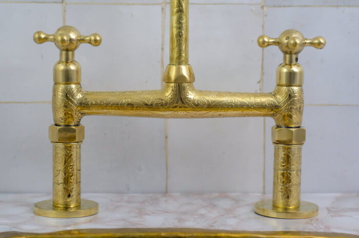 Antique Brass Bridge Faucet - Classic Elegance for Your Kitchen | #Ant