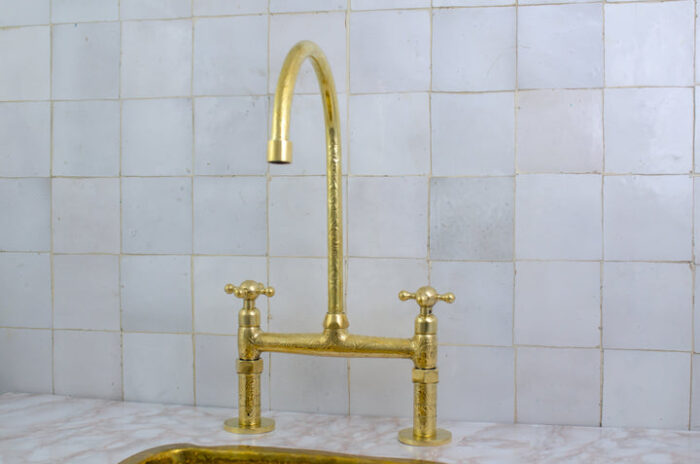 Antique Brass Bridge Faucet - Classic Elegance for Your Kitchen | #Ant